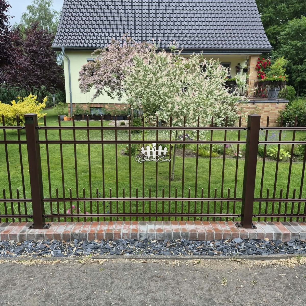 schmiedezaun 251